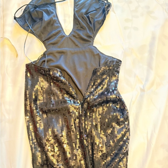 Black Sequin Cutout Maxi Dress evening holiday gown classy event medium backless - Picture 5 of 8